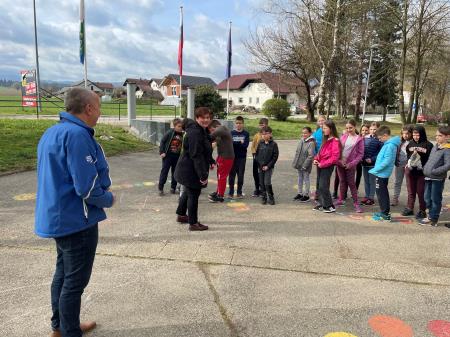 Zahvala pri čistilni akciji v občini Straža 1